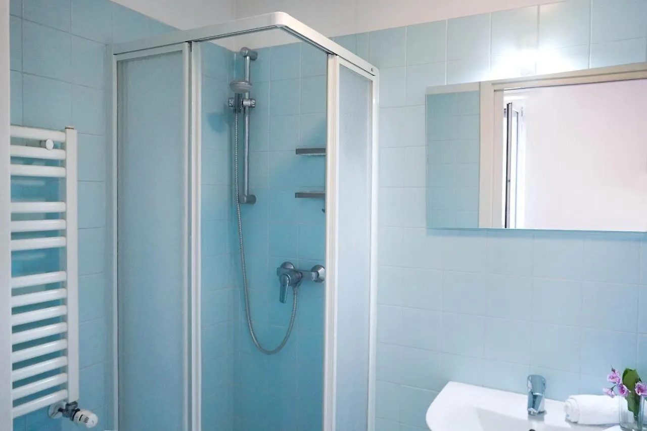 Ciaomi - Hostel & Long Stay - Milano Niguarda & Bicocca 0*, Milan Italy