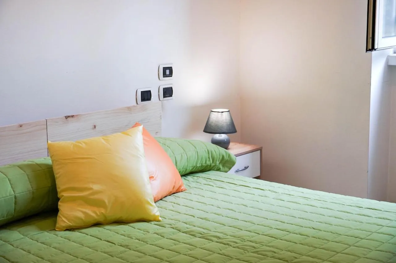 Гостевой дом Ciaomi - Hostel & Long Stay - Milano Niguarda & Bicocca Италия